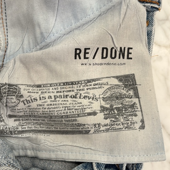 Women's Re/Done x Levi's Boyfriend Jean in Light Wash, Size 25 - Picture 6 of 11